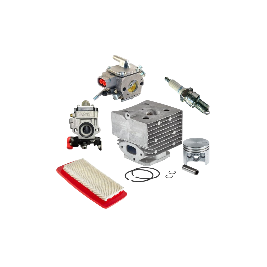 Varios recambios de motor, incluyendo carburadores, cilindro, bujía y filtros de aire